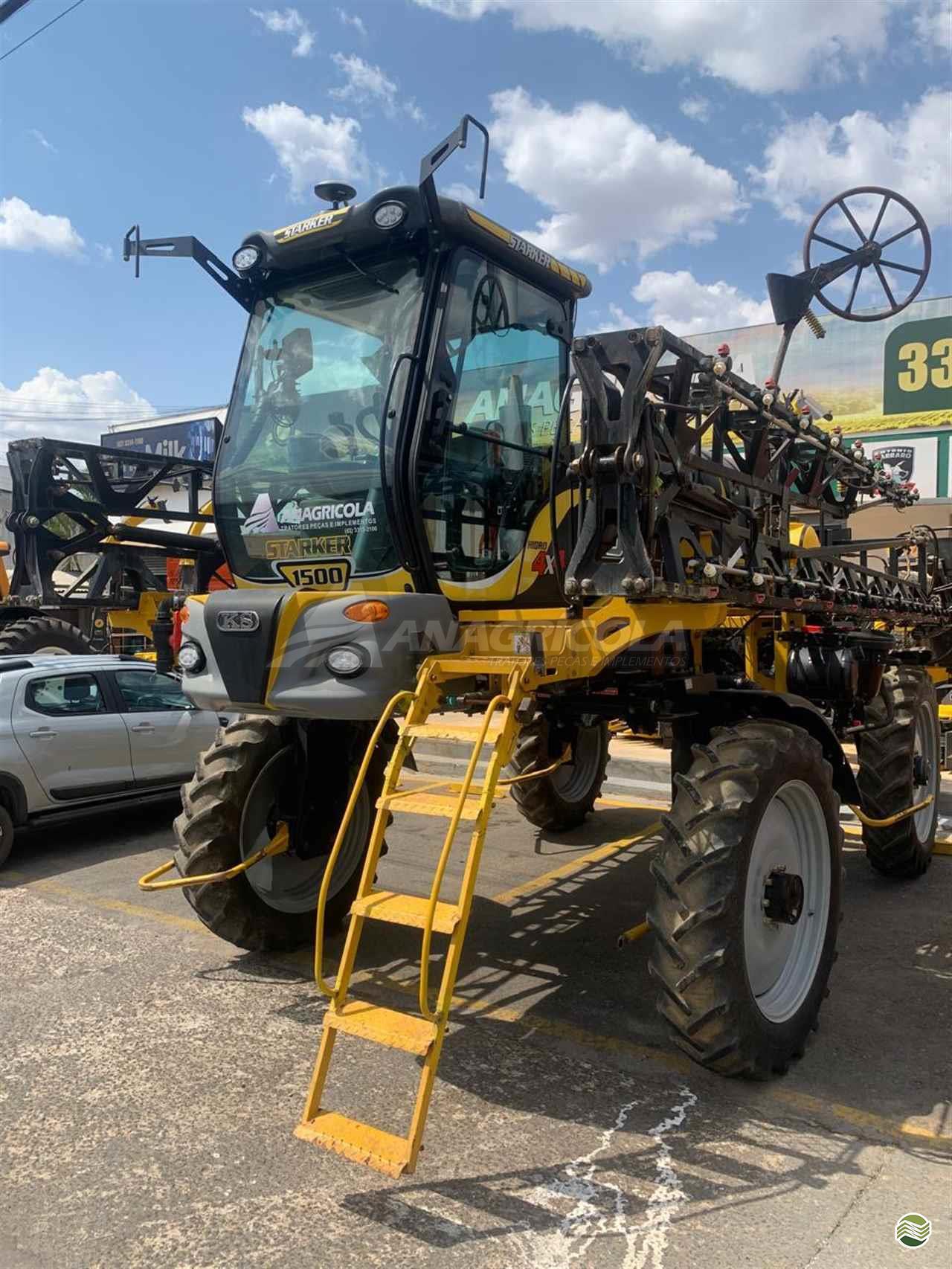 PULVERIZADOR KS PULVERIZADOR AUTOPROPELIDO STARKER Tração 4x4 Anagrícola  ANAPOLIS GOIAS GO